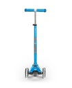 micro-maxi-deluxe-scooter-caribbean-blue-led-2.jpg