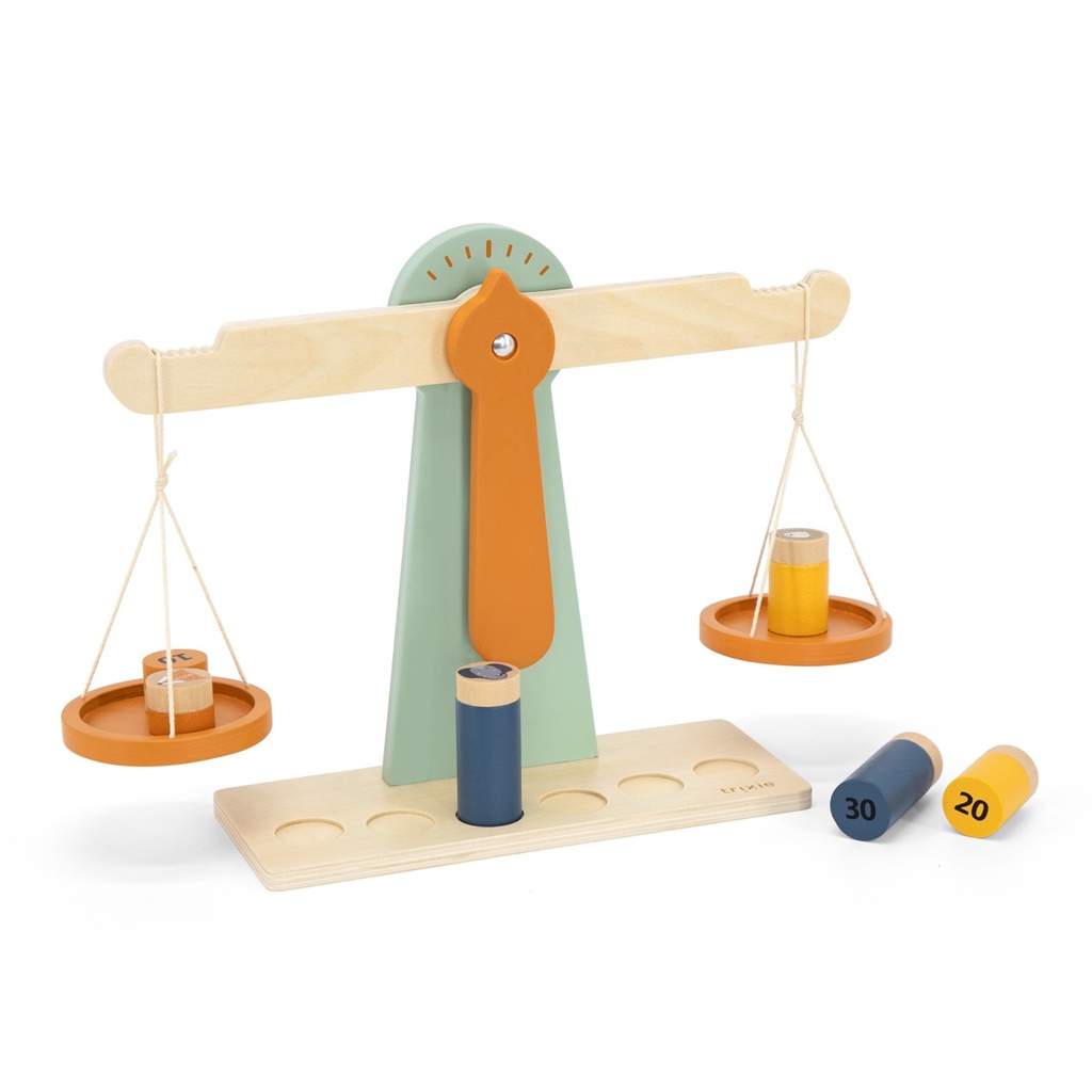 Trixie Wooden Scale with 6 Weights -1.jpg